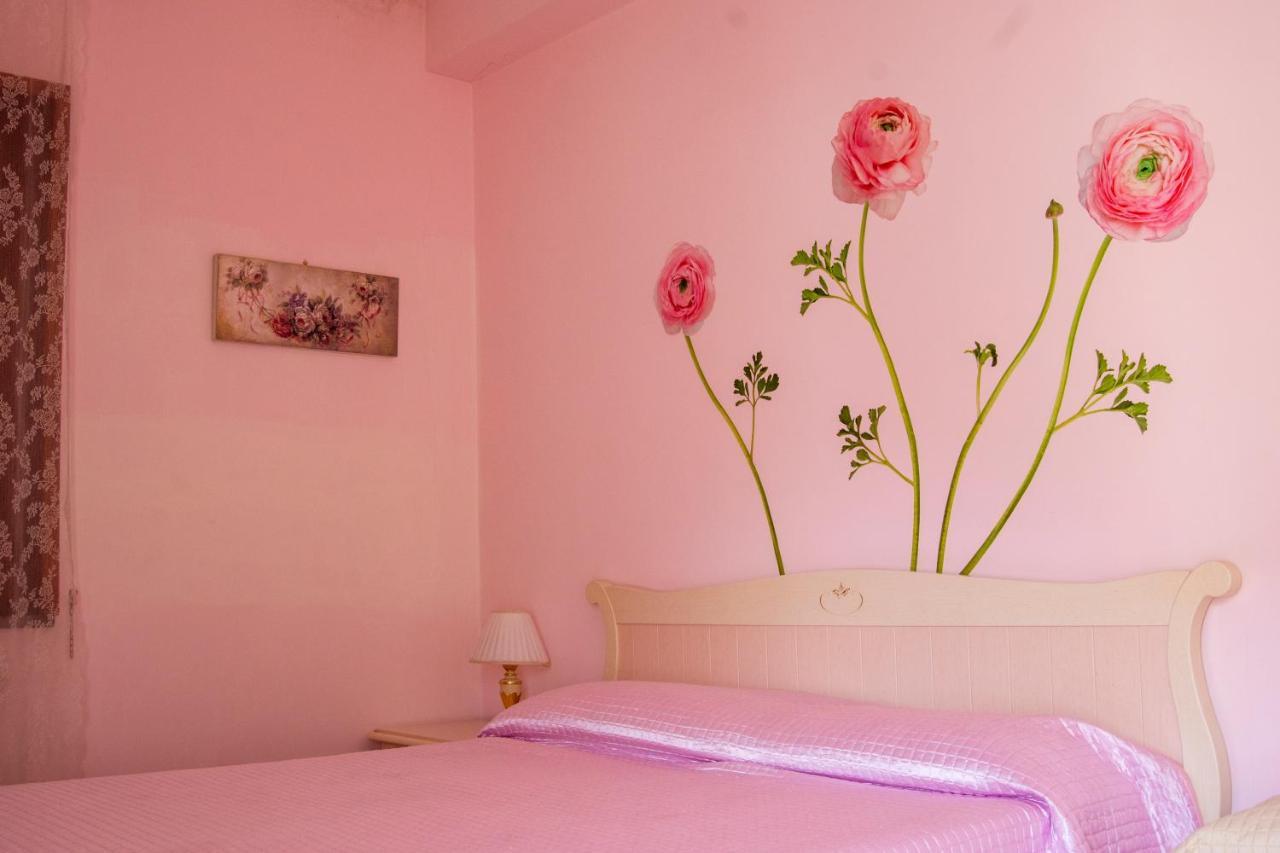 Villa Dei Fiori - Exclusive Villa With Garden In Sorrento Coast Vico Equense Eksteriør bilde
